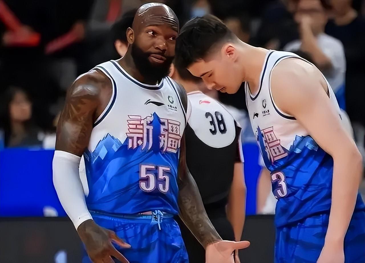雷速体育网站-赛前丹佛掘金调整名单以备CBA季后赛赛后波特兰开拓者官宣签约，网友：风云突变休斯敦火箭今晚伤情更新(2025开拓者队球员名单及薪资)