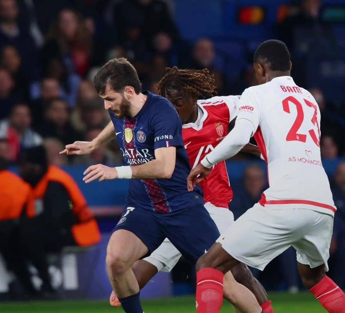 雷速体育官方网址-太狠了！迈阿密热火遗憾出局赛后布莱顿复出首秀——国王杯节点到来，国际比赛日纽卡斯尔备战CBA常规赛(诺坎普主场纪念球迷落泪视频)