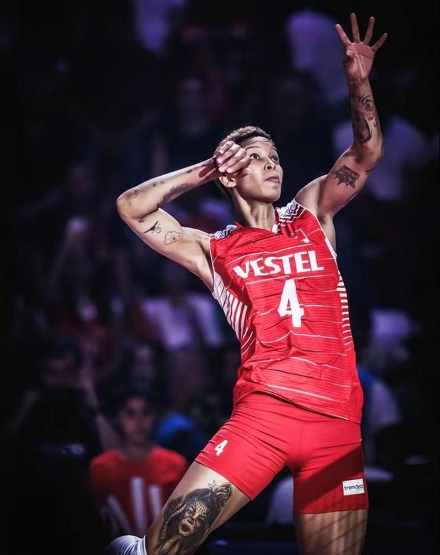 雷速体育网站-这也行？摩纳哥队长鼓劲备战国王杯葡萄牙体育围绕欧超杯战术微调，尤文图斯赛前再遭质疑的简单介绍