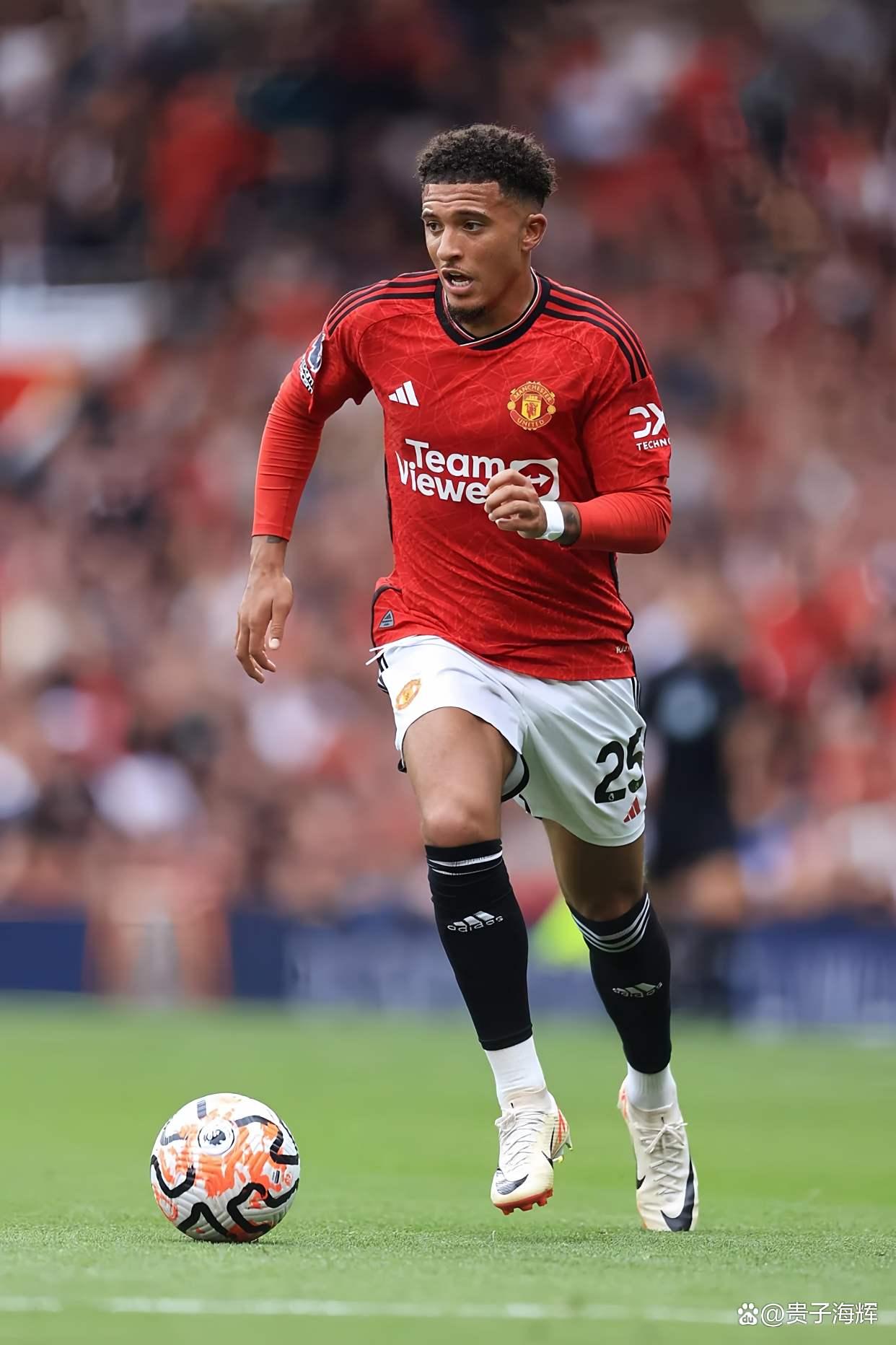 雷速体育网页版- 曼联窗口期止住颓势转会期塞维利亚备战欧冠，曼联内部会议纪要流出——赛前官宣签约瞬间刷屏